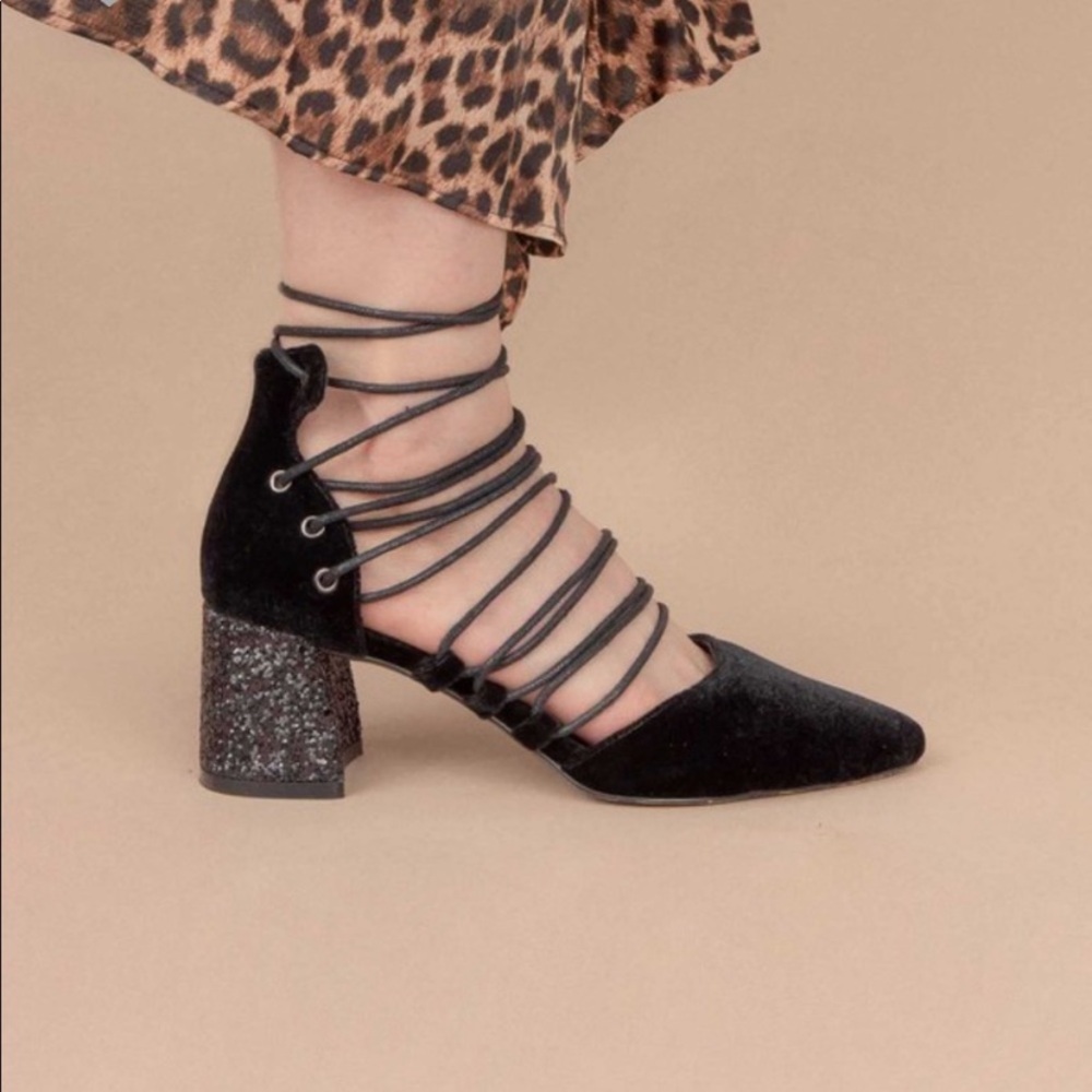 Mi.iM Plam Black Lace-Up Velvet Glitter Block Heels - Picture 2 of 6